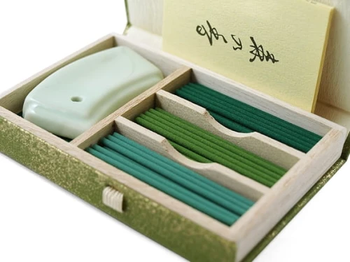 homeperfume_NK_book_mori no kaori2.jpg